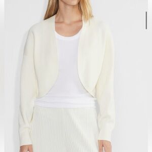 Aritzia Babaton Cream Shrug